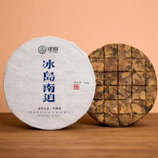 Bánh Trà Phổ Nhĩ là gì? Hình ảnh bạch trà Phổ Nhĩ 200g hiện đại với những miếng cắt sẵn tiện dụng
