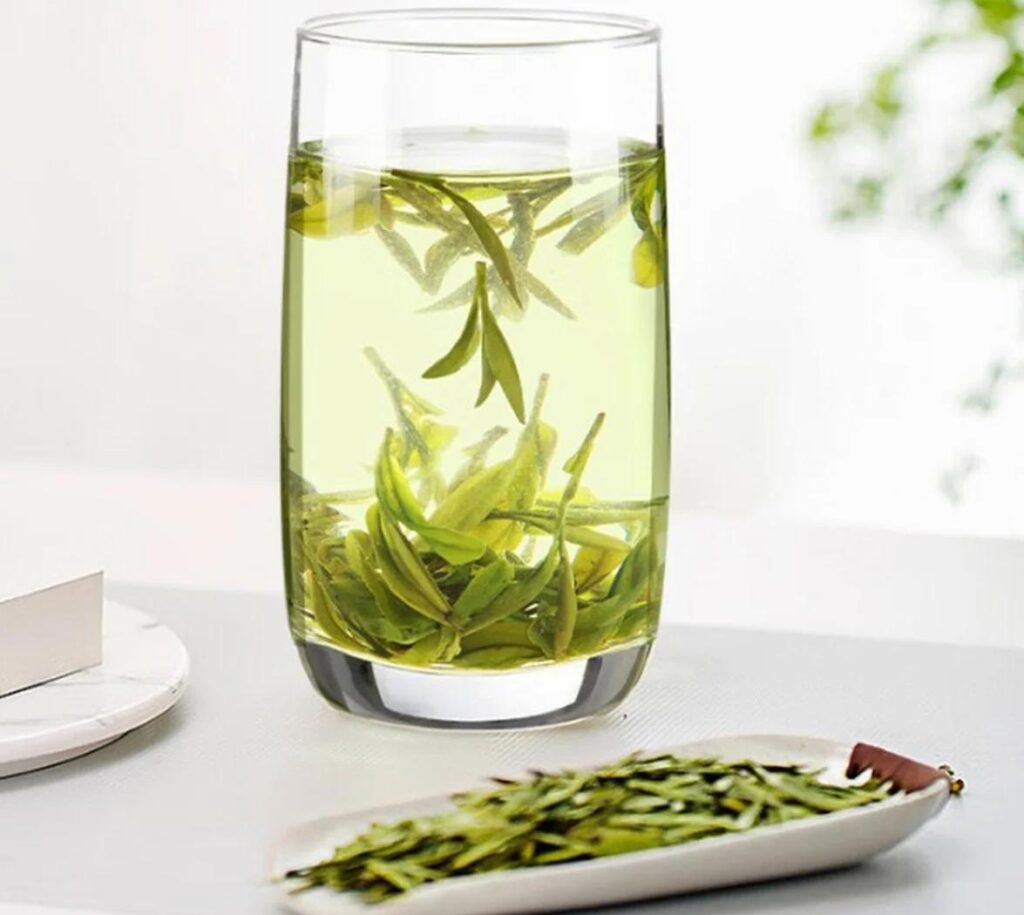 trà long tĩnh nằm trong top những loại trà nổi tiếng nhất của Trung Quốc